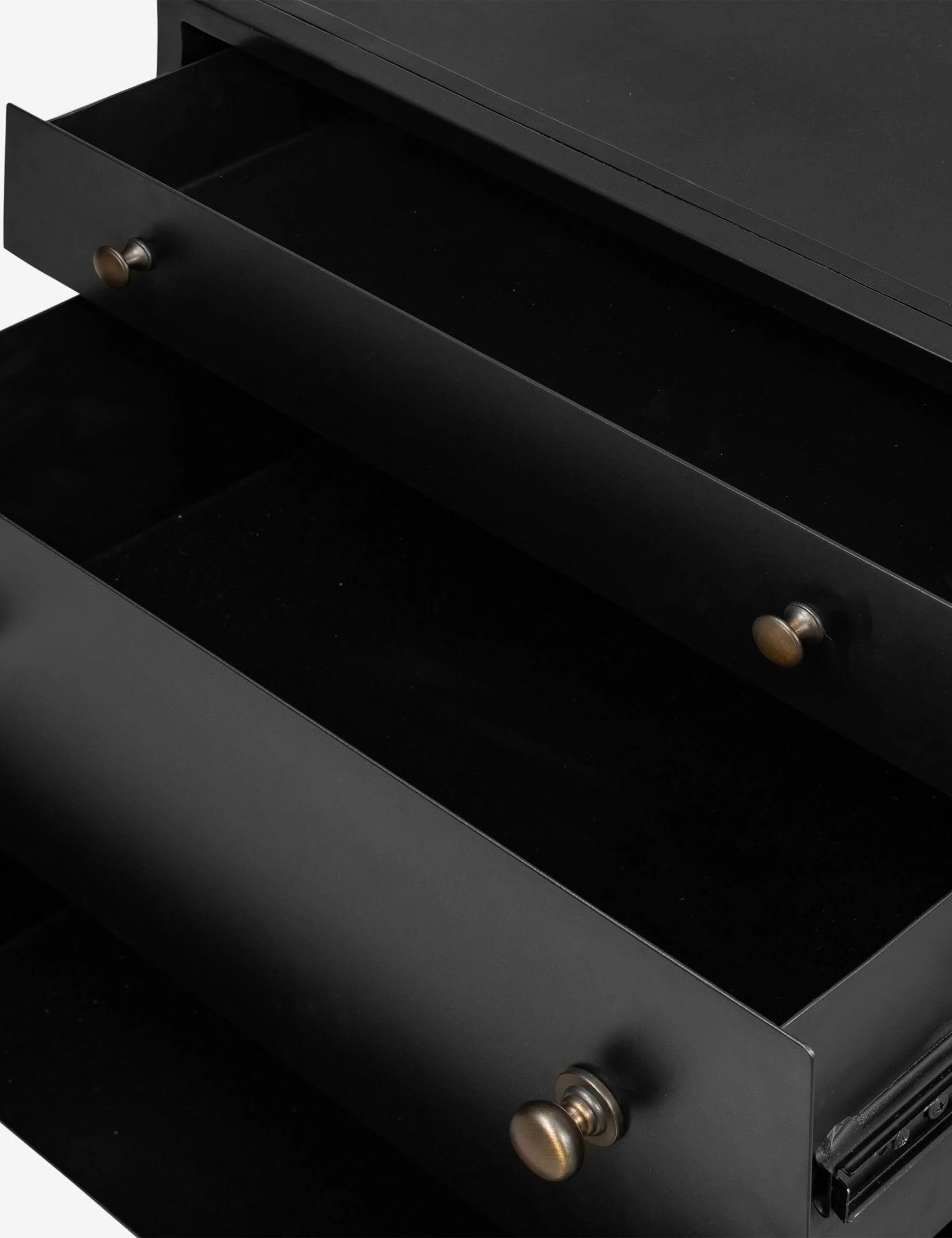 Verruca Nightstand - Image 7