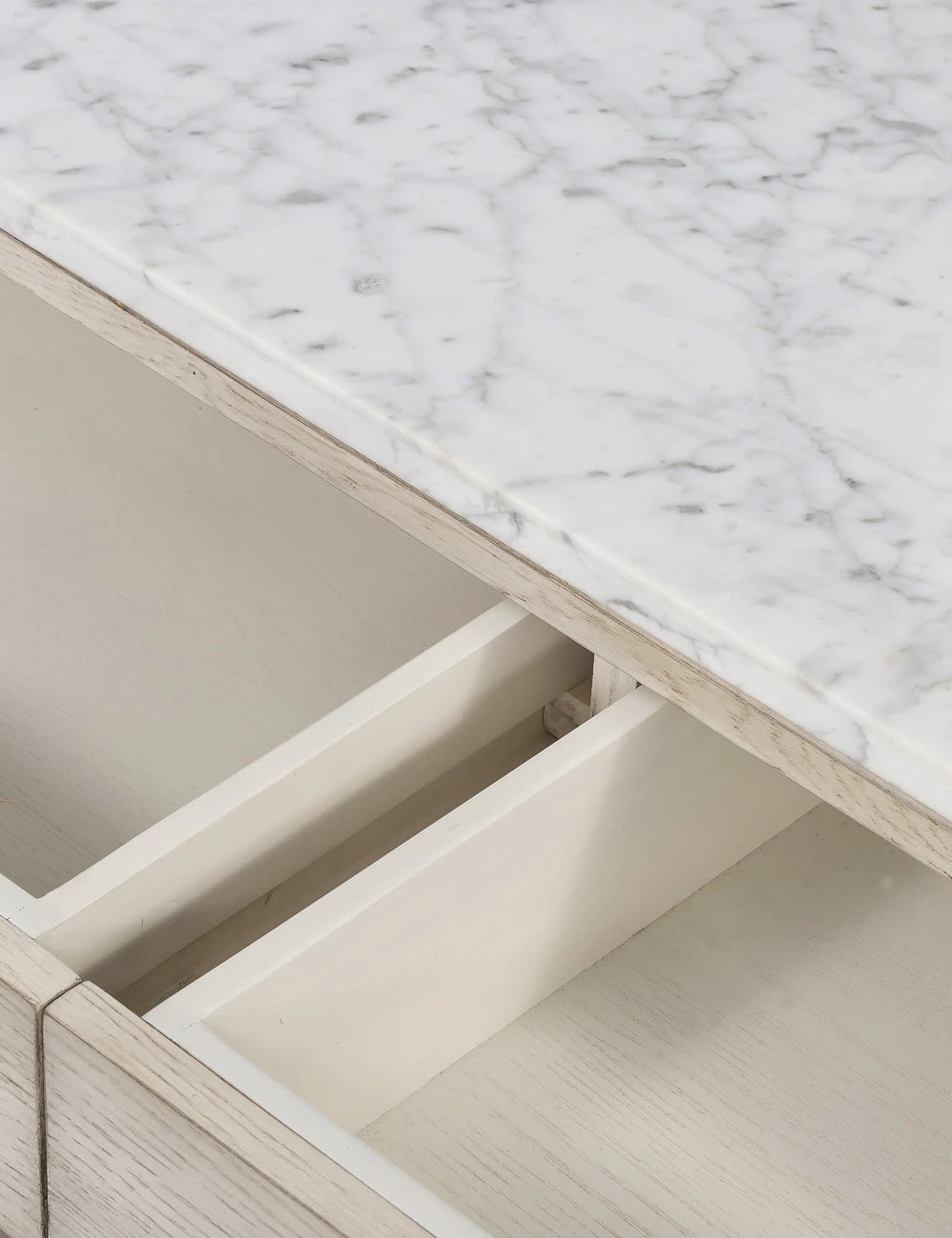 Ryden Curio Sideboard - Image 6