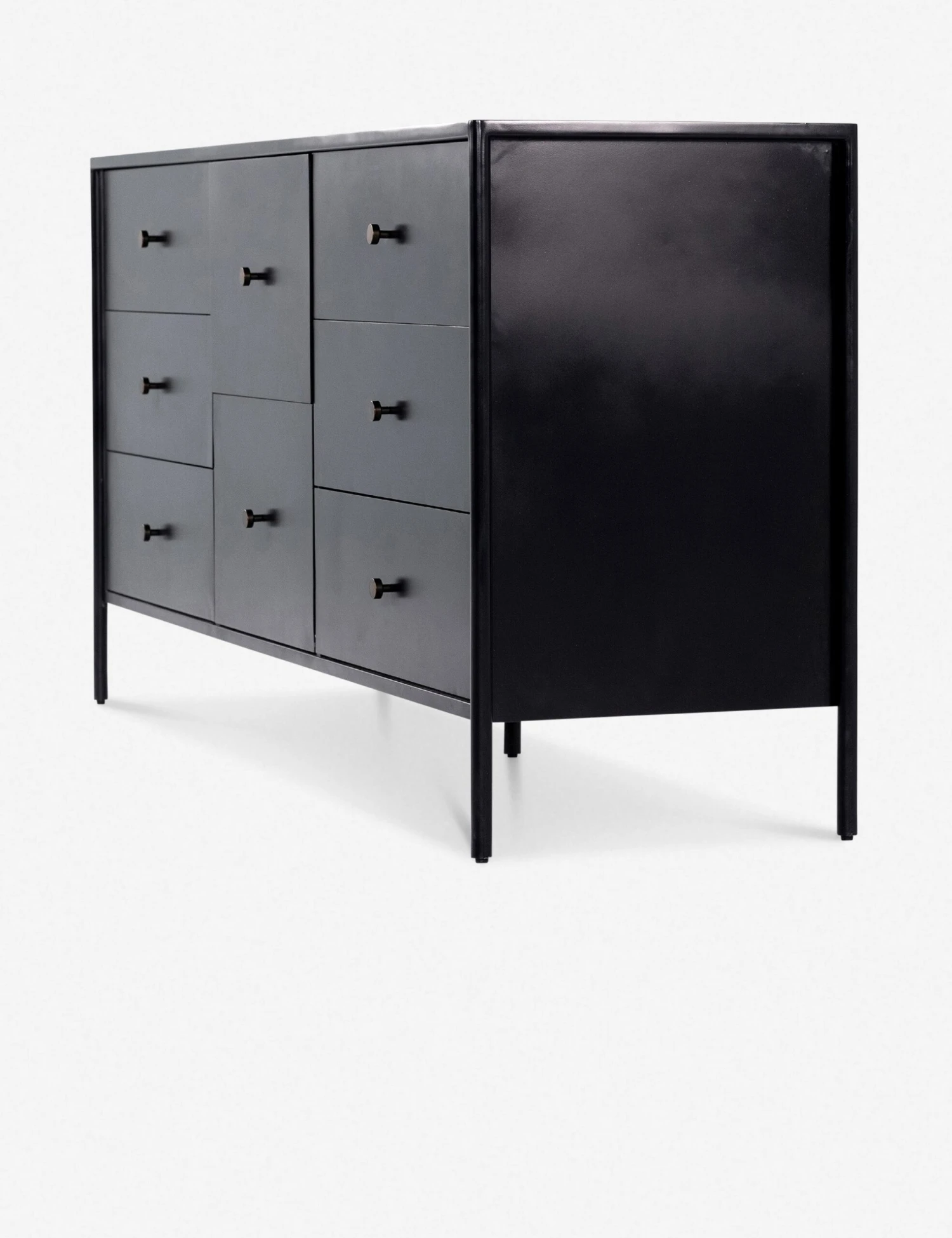 Mathus 8-Drawer Dresser - Image 4