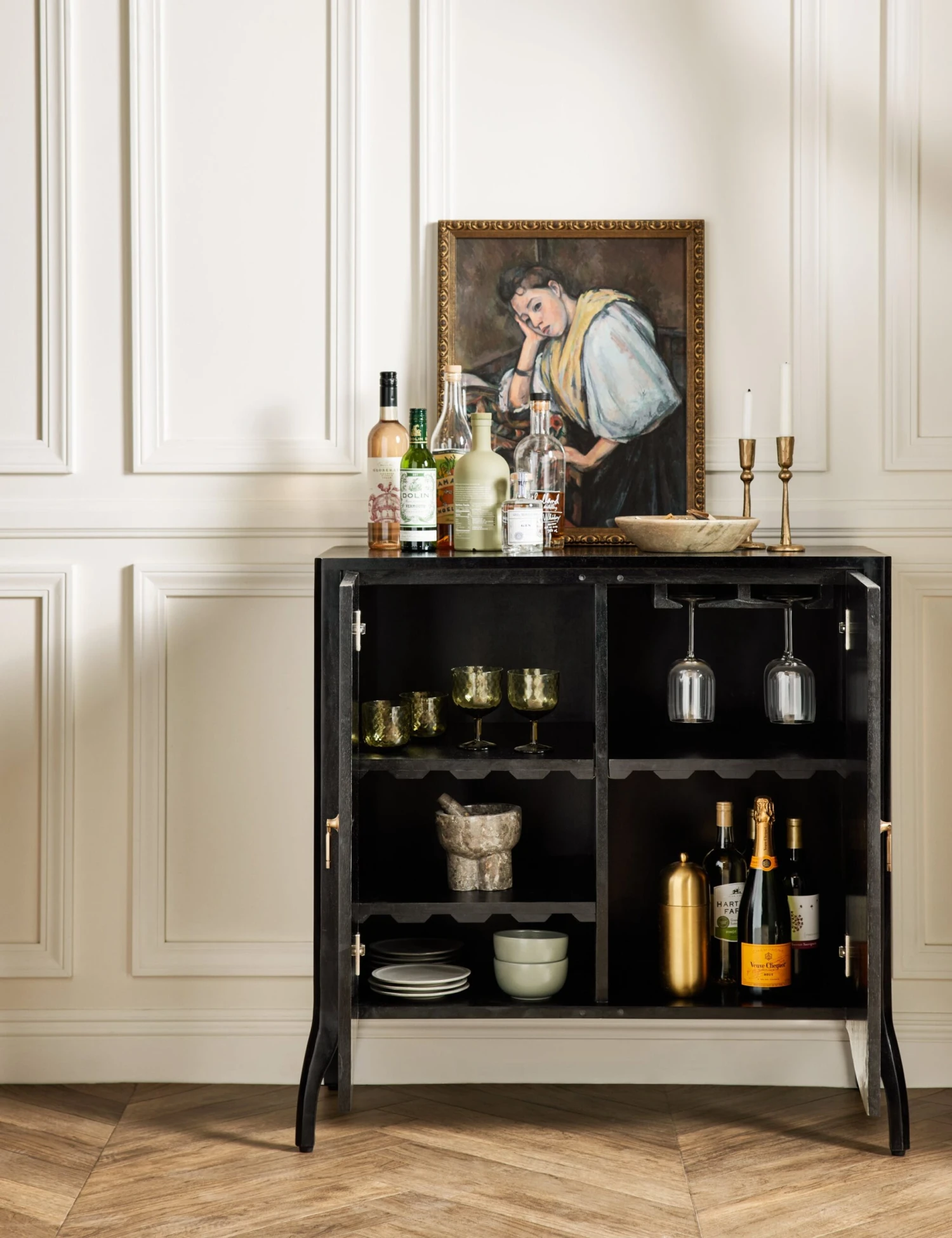 Anabella Bar Cabinet - Image 3