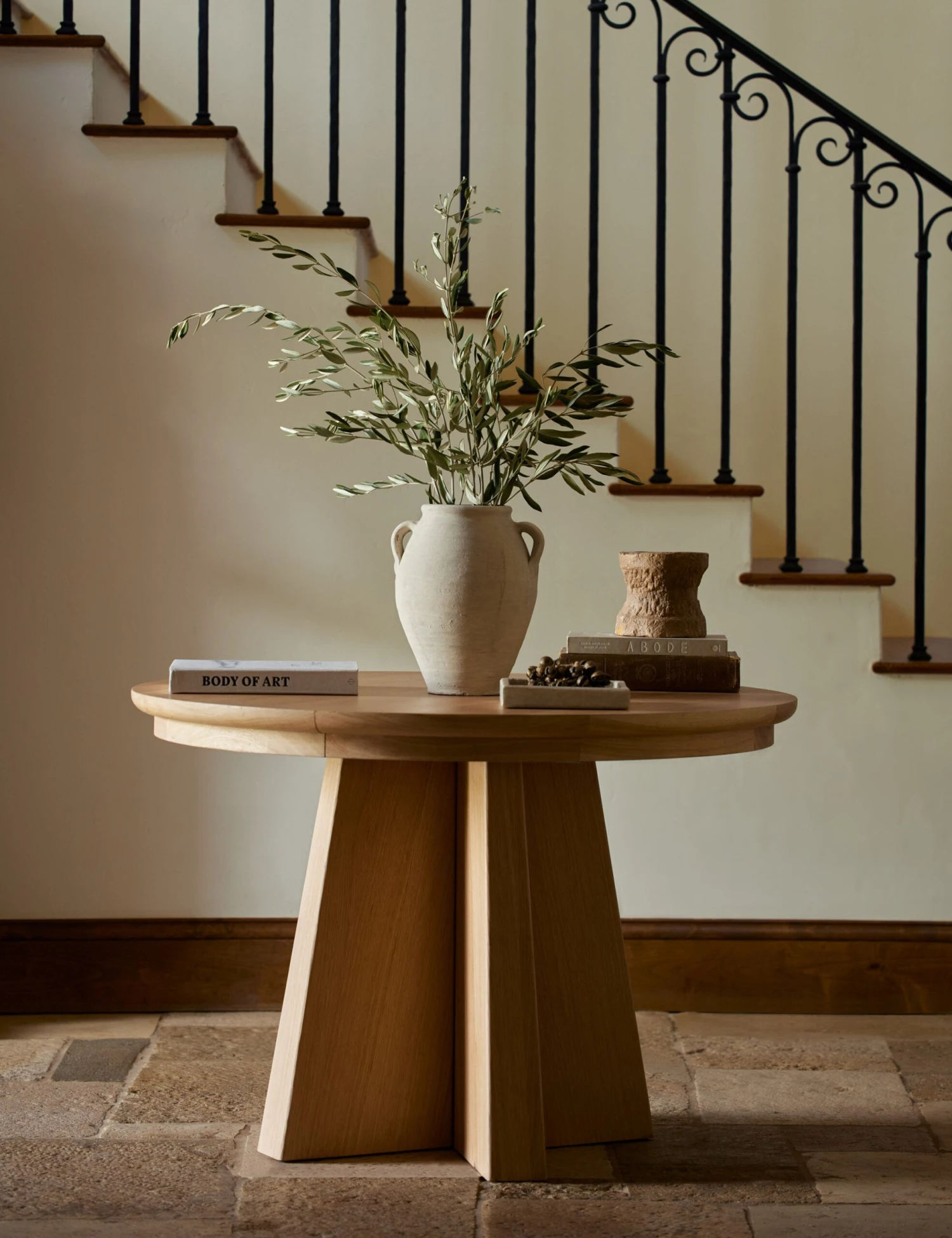 Nycola Extendable Oval Dining Table - Image 2