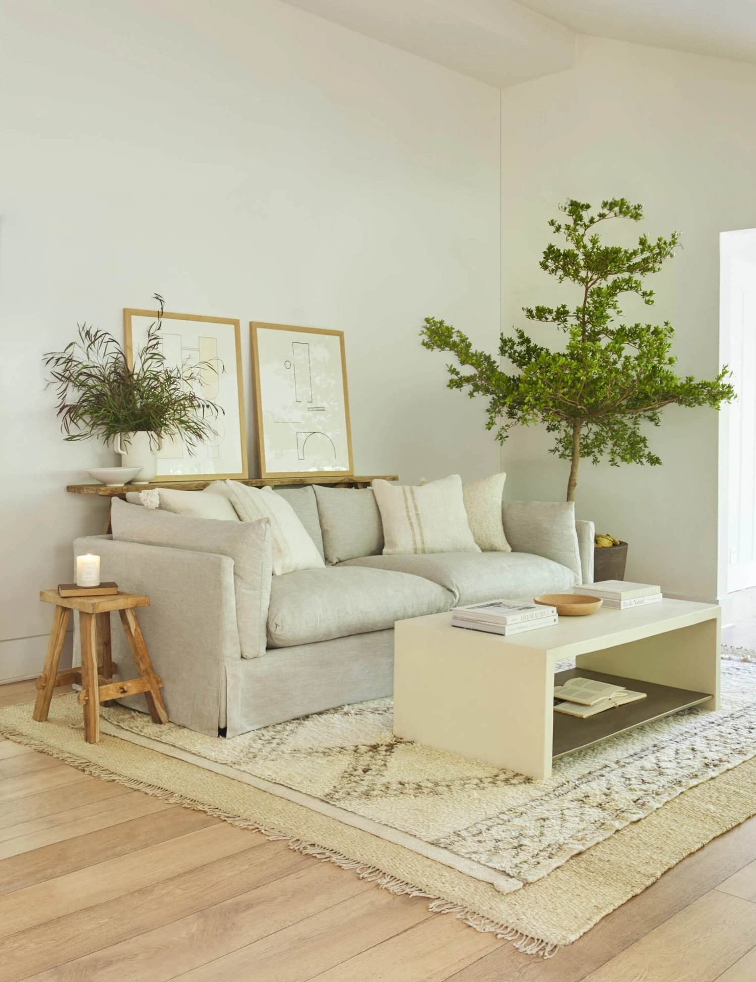 Arlen Slipcover Sofa - Image 4