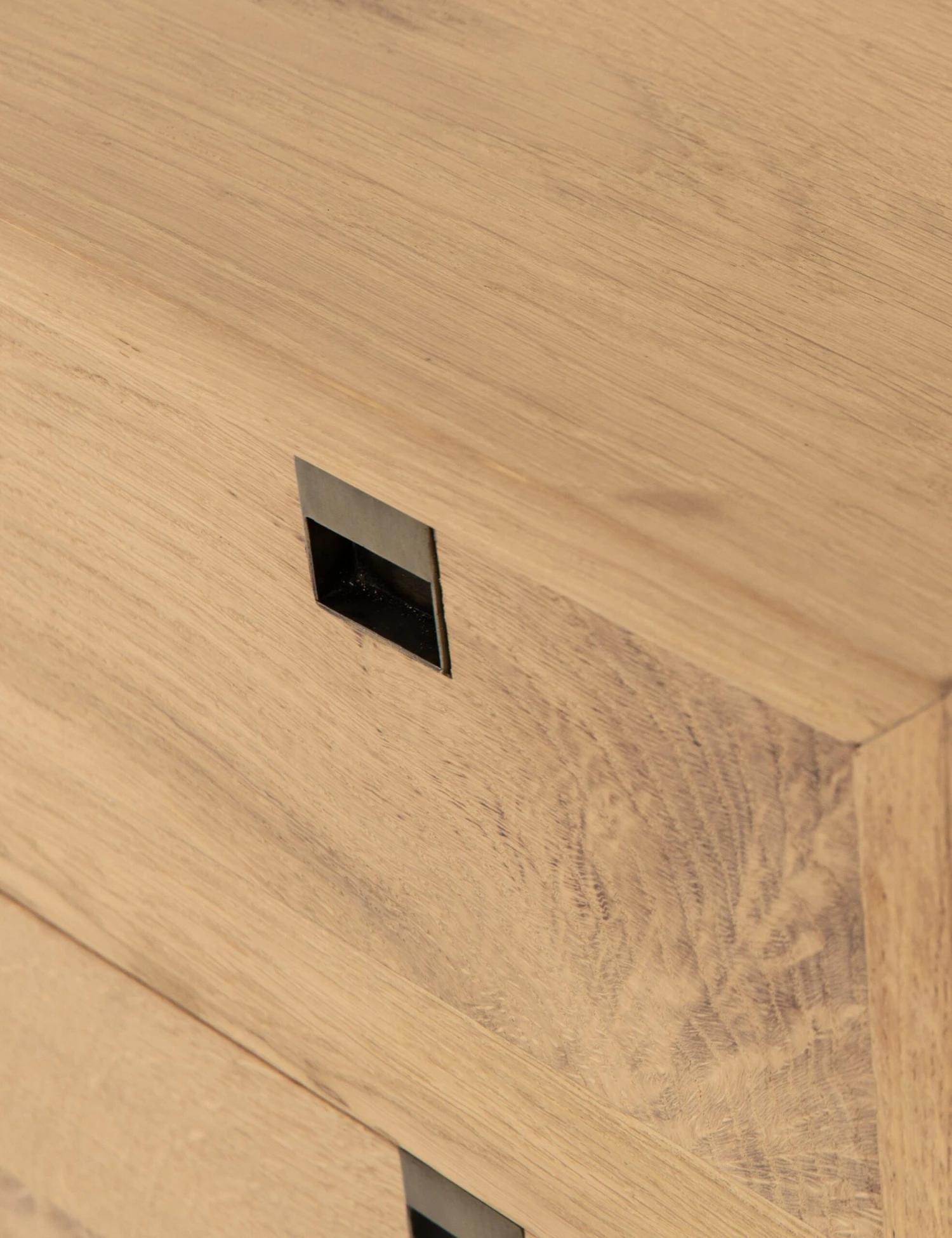 Karma Dresser - Image 3