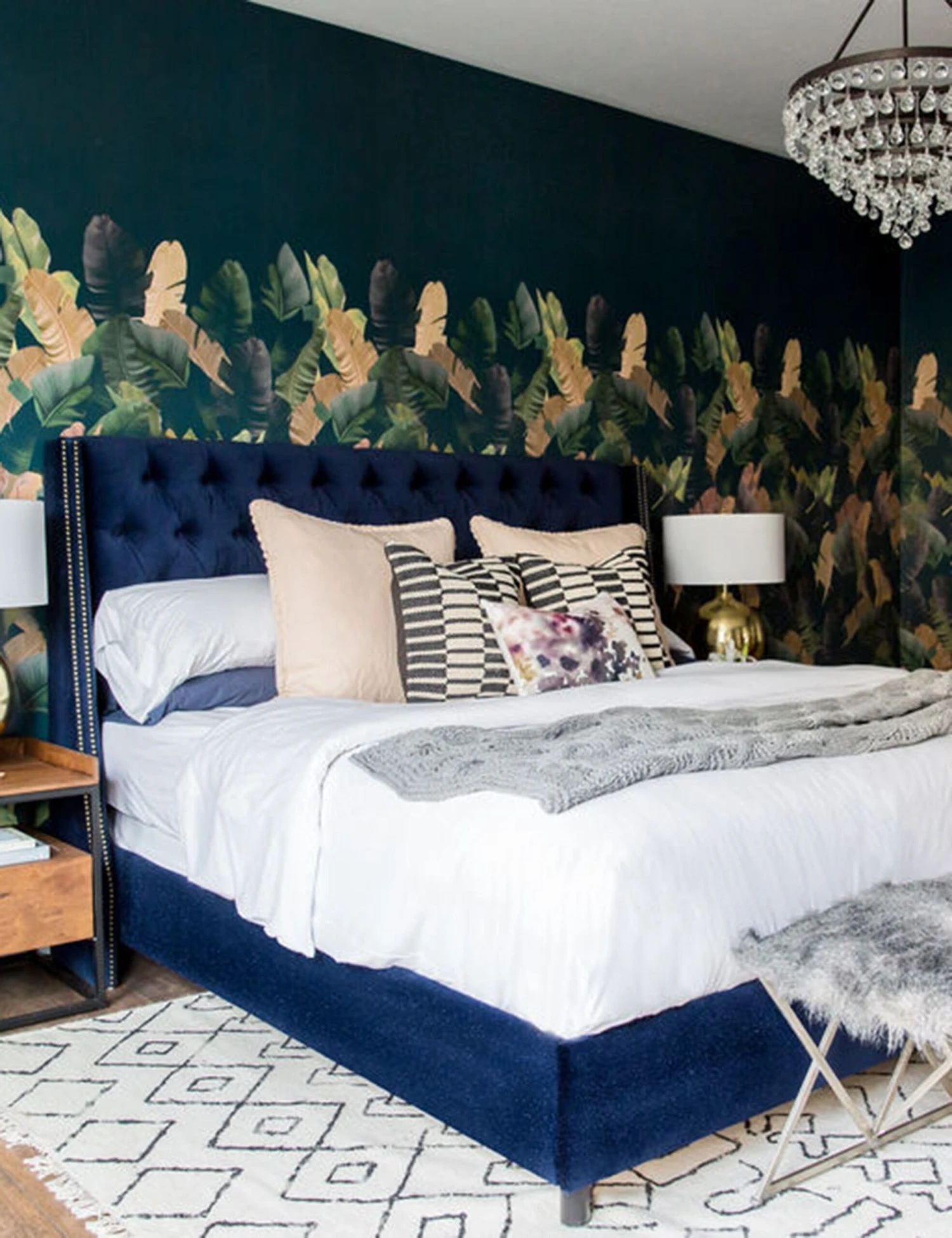 Admina Bed - Image 2