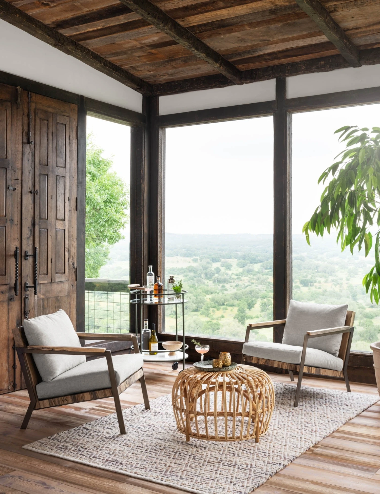 Amara Accent Chair - Image 2